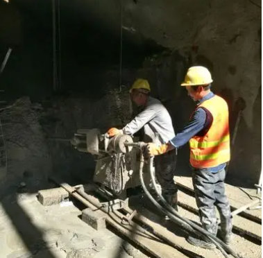 天河水下抗分散灌浆料特点 水下不分散注浆料介绍